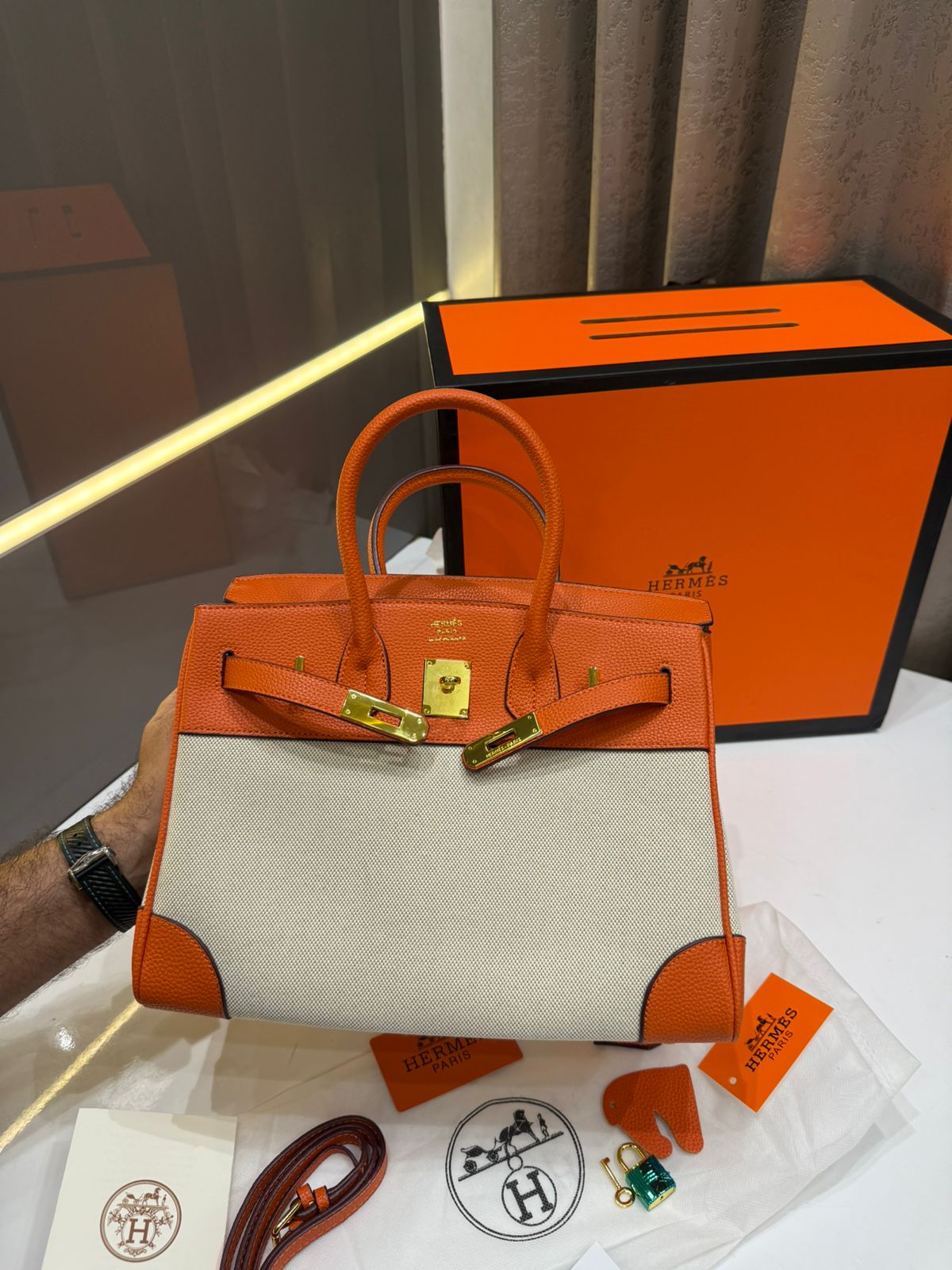 HERMES BIRKIN 30 ORANGE HANDBAG