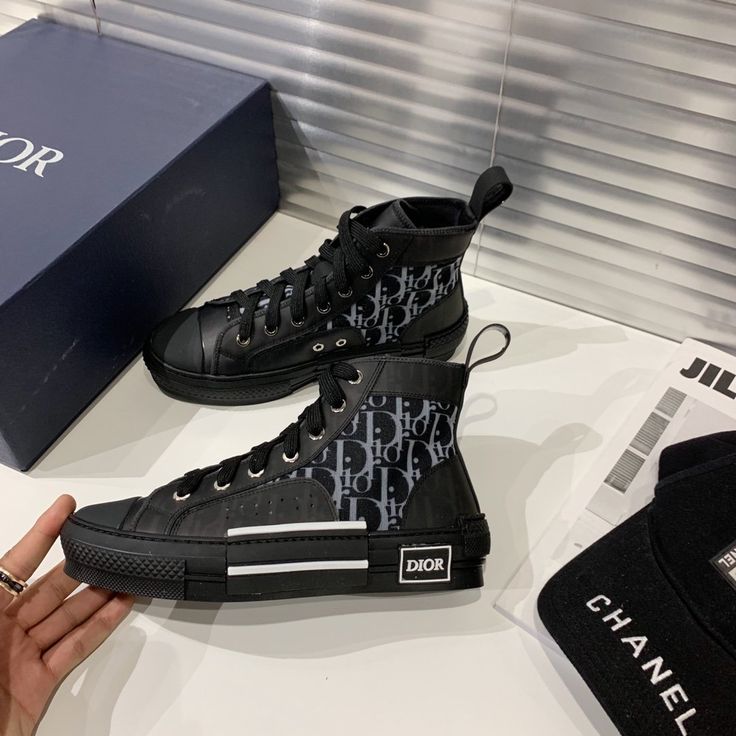 Dior B23 High Top "Oblique Black"