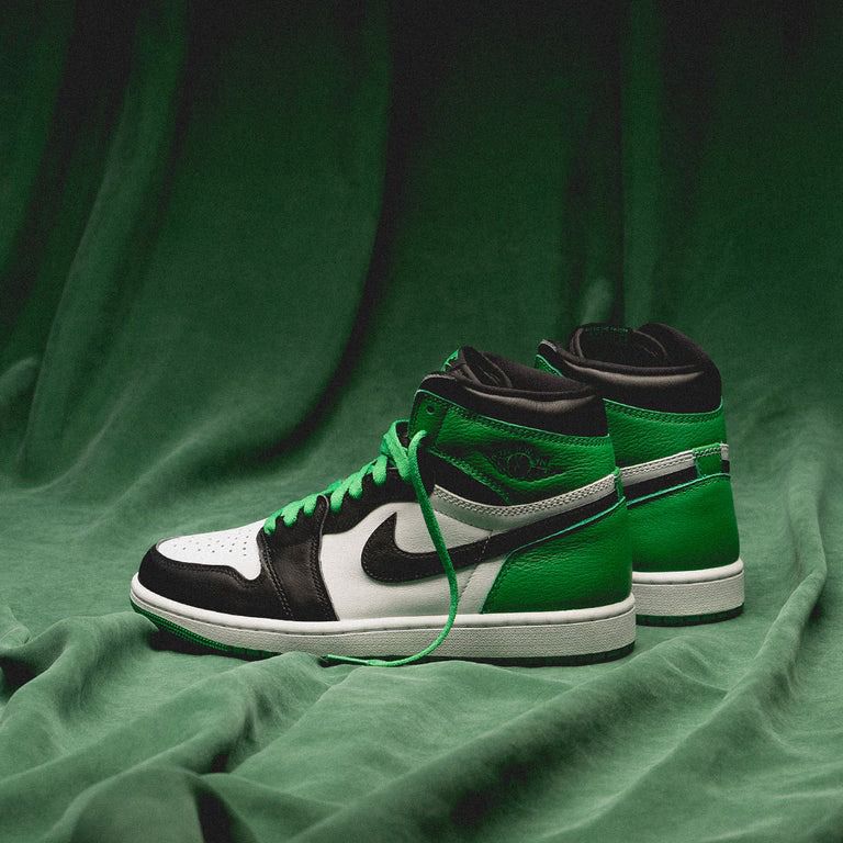 NIKE AIR JORDAN 1 RETRO HIGH LUCKY GREEN