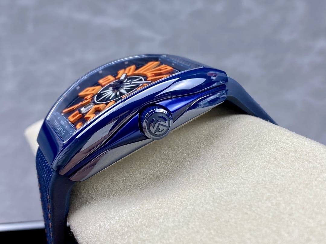 FRANCK MULLER VANGUARD YACHTING BLUE CERAMIC