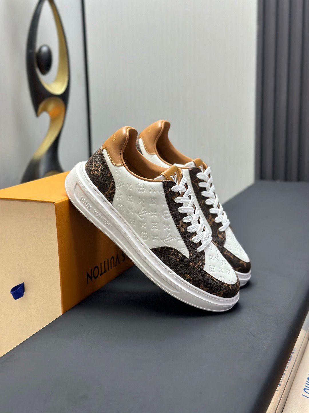 Louis Vuitton Beverly Hills Sneaker