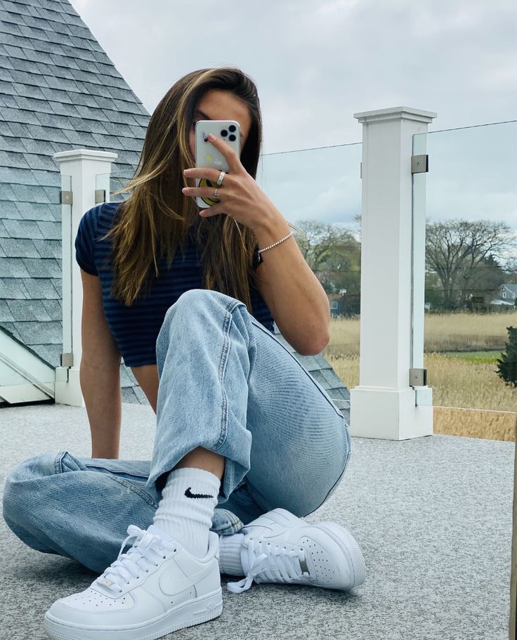 NIKE AIRFORCE 1 LOW TRIPLE WHITE